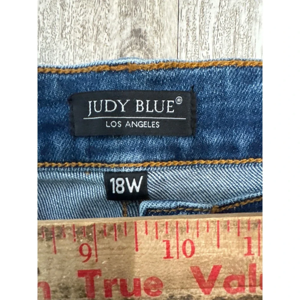 Judy Blue Slim Fit High Rise Dark Wash Distressed Hem Jeans 18W